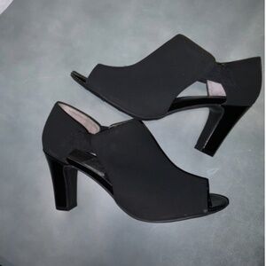 Life Stride Mod Bootie